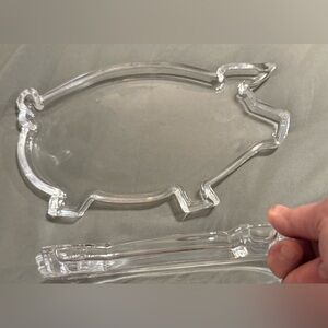 1 pig glass pig plate. 6”x11”